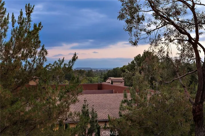 137 Sunset, Irvine, California 92602