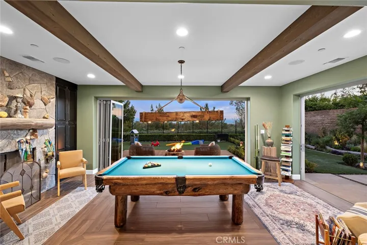 137 Sunset, Irvine, California 92602