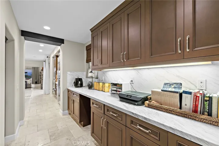 137 Sunset, Irvine, California 92602