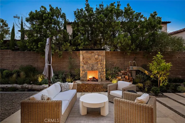 137 Sunset, Irvine, California 92602
