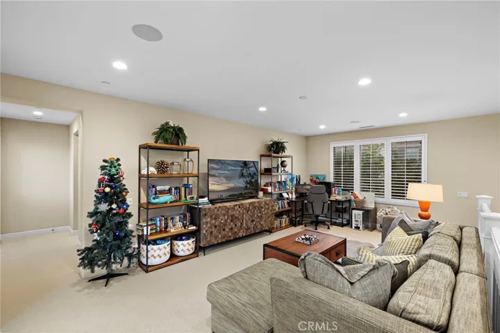 137 Sunset, Irvine, California 92602
