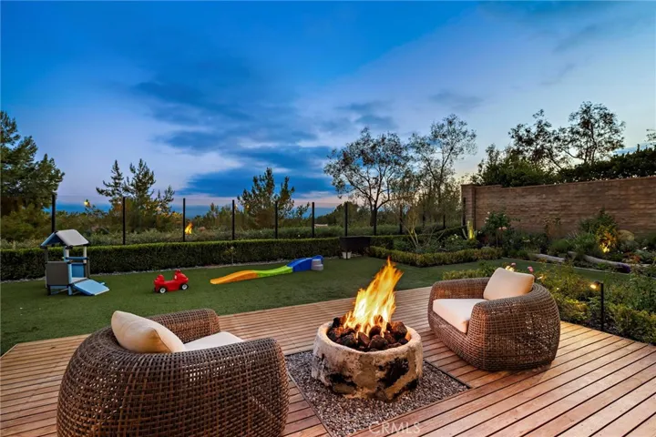 137 Sunset, Irvine, California 92602