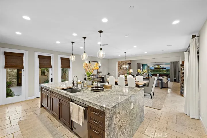 137 Sunset, Irvine, California 92602