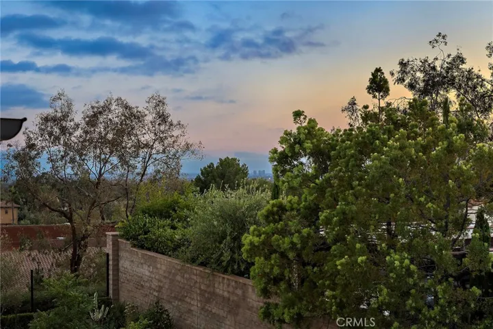 137 Sunset, Irvine, California 92602