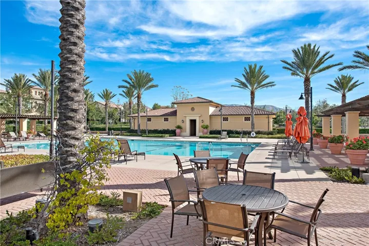 137 Sunset, Irvine, California 92602