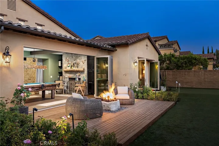 137 Sunset, Irvine, California 92602