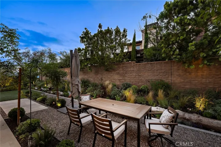137 Sunset, Irvine, California 92602