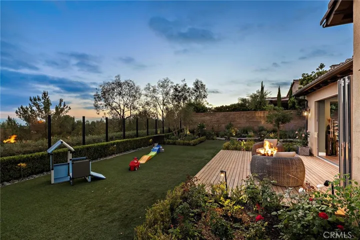 137 Sunset, Irvine, California 92602