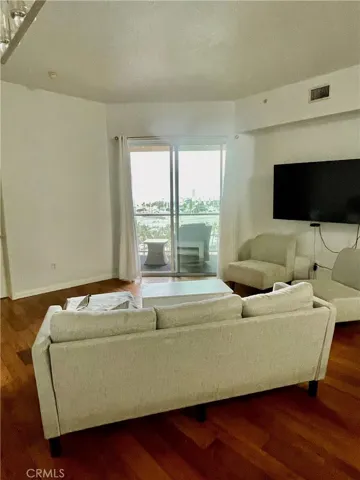 388 E Ocean Boulevard 718, Long Beach, California 90802