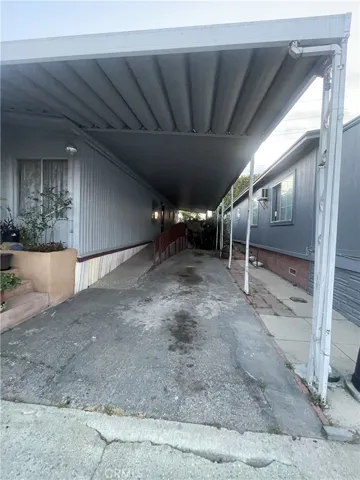 10001 Frontage Road 73, South Gate, California 90280