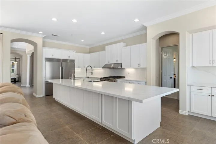 Marble look quartz countertops