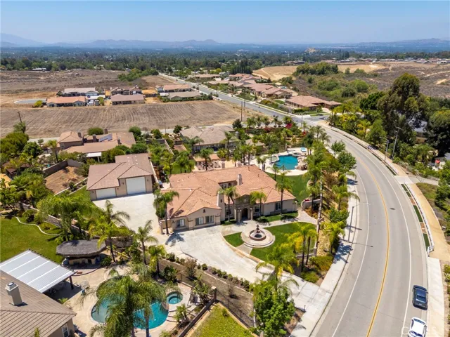7907 Horizon View Drive, Riverside, California 92506