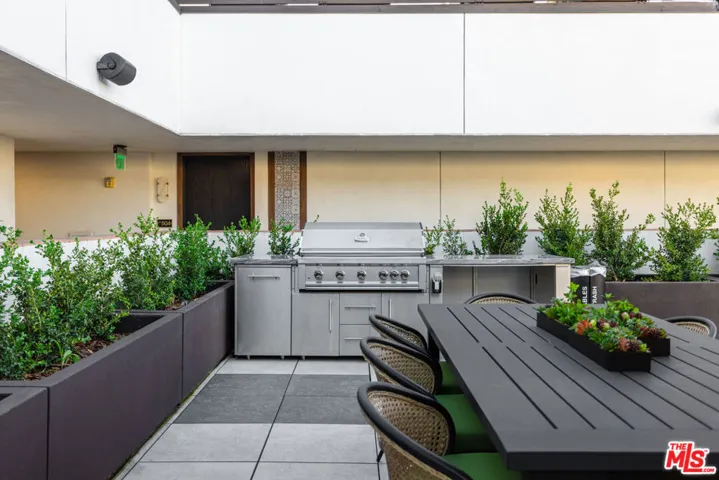 1333 S Orange Grove Avenue Ph504, Los Angeles, California 90019