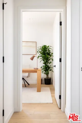 1333 S Orange Grove Avenue Ph504, Los Angeles, California 90019