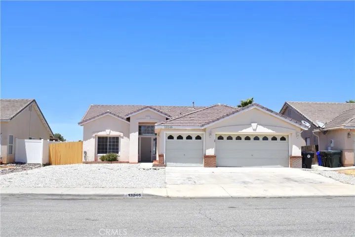 13246 Davidson, Victorville, California 92392