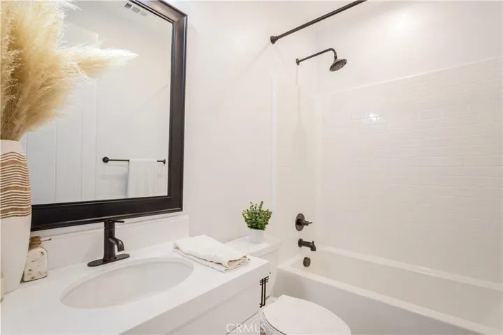 12213 Cortona Place, Riverside, California 92503