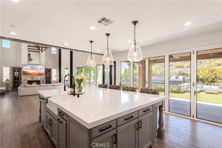 12213 Cortona Place, Riverside, California 92503