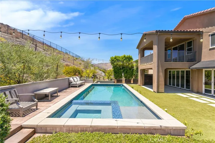 12213 Cortona Place, Riverside, California 92503