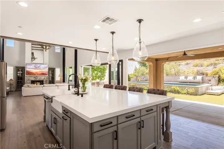 12213 Cortona Place, Riverside, California 92503
