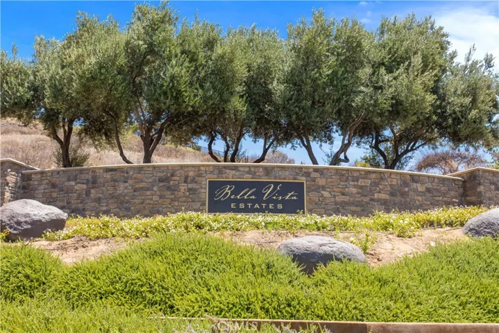 12213 Cortona Place, Riverside, California 92503