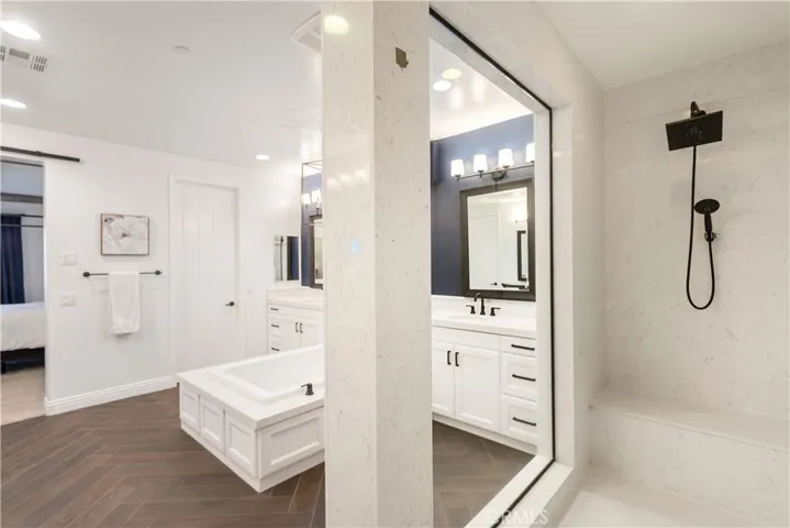 Second Floor Primary Bathroom