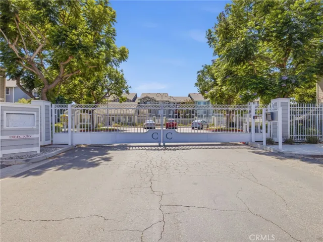 3500 S Greenville Street G10, Santa Ana, California 92704