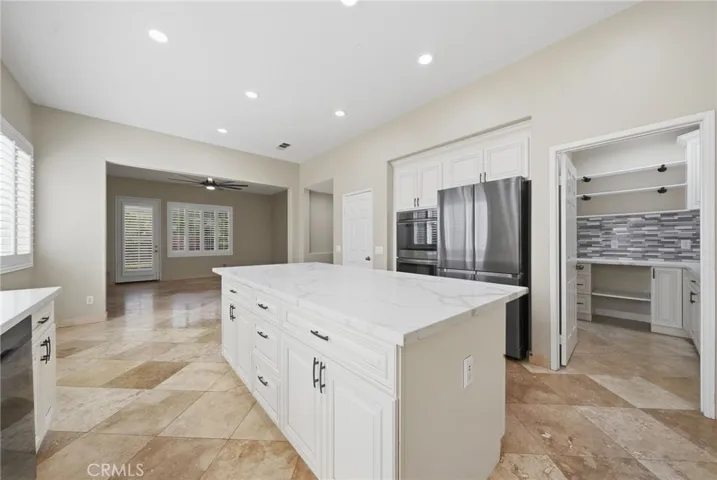 31965 Eureka Circle, Winchester, California 92596