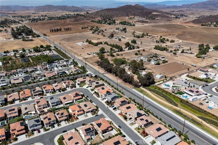 30929 Palette Road, Murrieta, California 92563