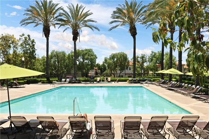 43 Visalia, Irvine, California 92602