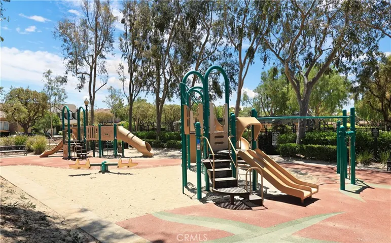 43 Visalia, Irvine, California 92602
