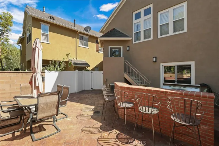 43 Visalia, Irvine, California 92602
