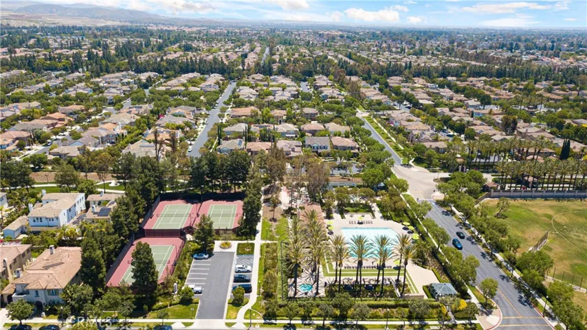 43 Visalia, Irvine, California 92602
