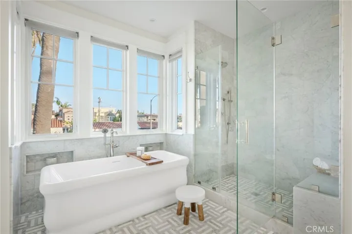 153 Granada Avenue, Long Beach, California 90803
