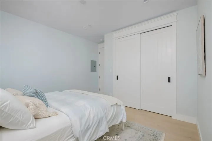 153 Granada Avenue, Long Beach, California 90803