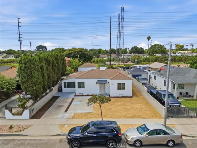 3726 E Iva, Compton, California 90221