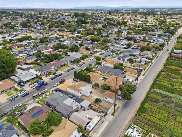 3726 E Iva, Compton, California 90221
