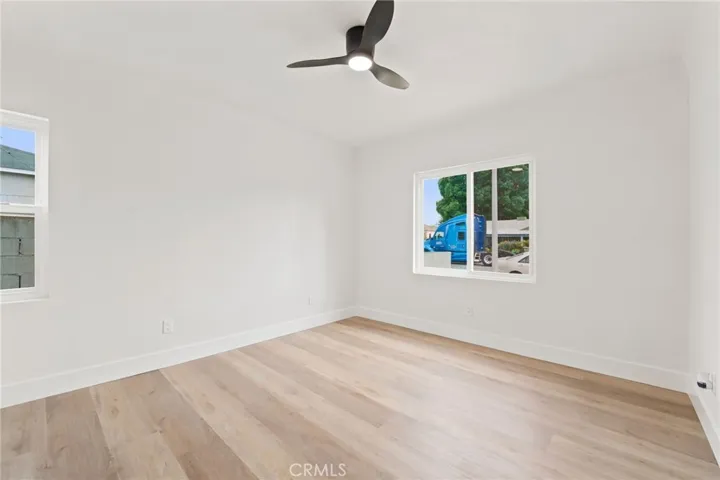 3726 E Iva, Compton, California 90221