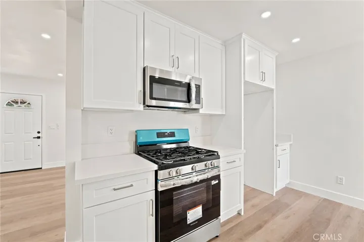 3726 E Iva, Compton, California 90221