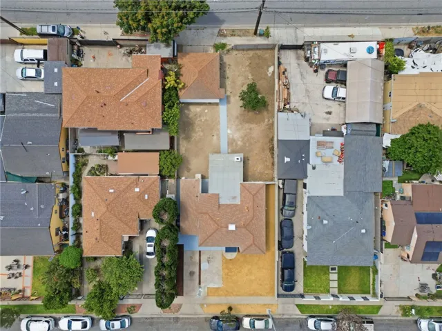 3726 E Iva, Compton, California 90221