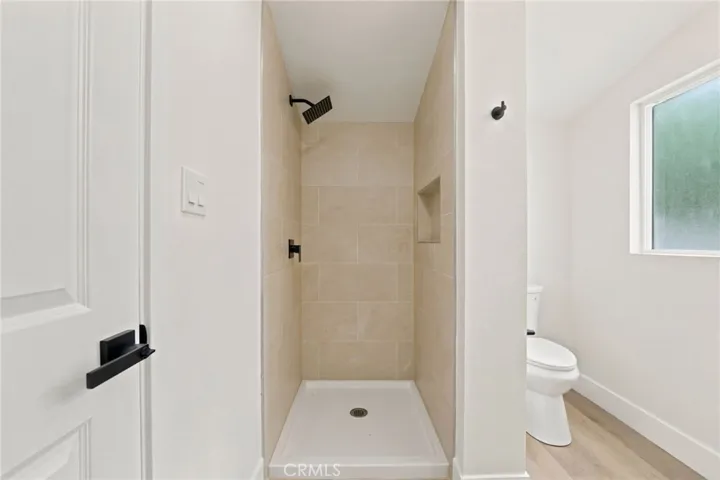 3726 E Iva, Compton, California 90221
