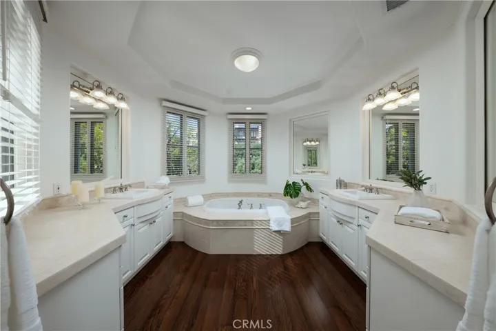 110 Sidney Bay, Newport Coast, California 92657