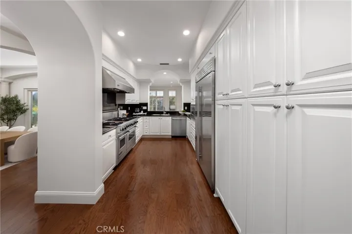 110 Sidney Bay, Newport Coast, California 92657