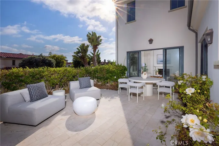 110 Sidney Bay, Newport Coast, California 92657