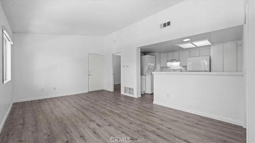 3651 Country Oaks Loop D, Ontario, California 91761