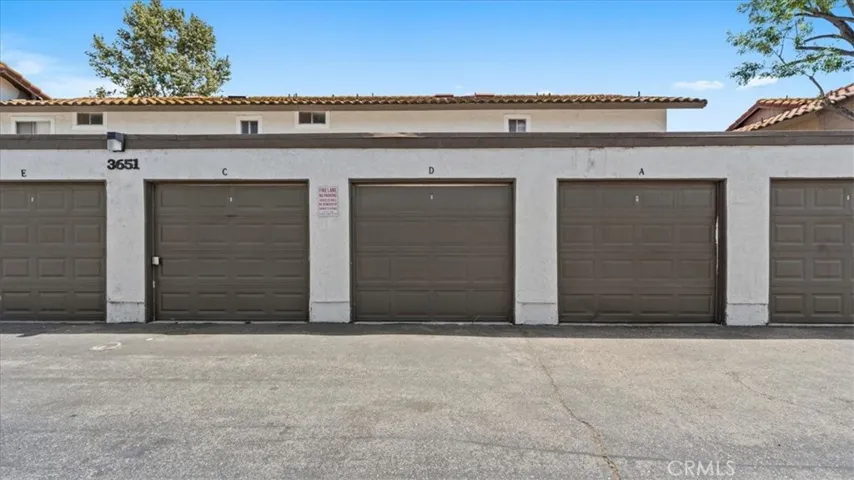 3651 Country Oaks Loop D, Ontario, California 91761