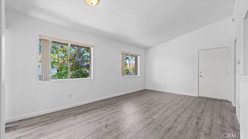 3651 Country Oaks Loop D, Ontario, California 91761