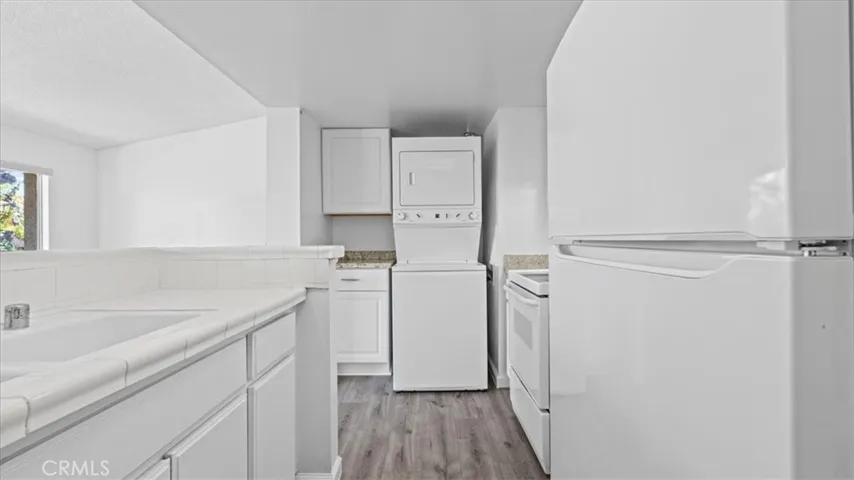 3651 Country Oaks Loop D, Ontario, California 91761