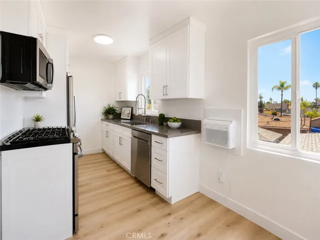 15915 1/2 Orizaba Avenue, Paramount, California 90723