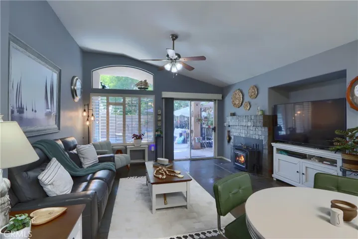 Family Room to POOL.