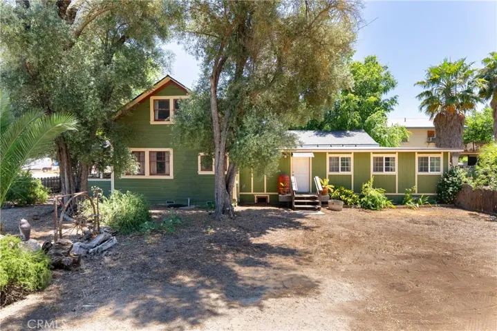 155 N 2nd Street, Shandon, California 93461